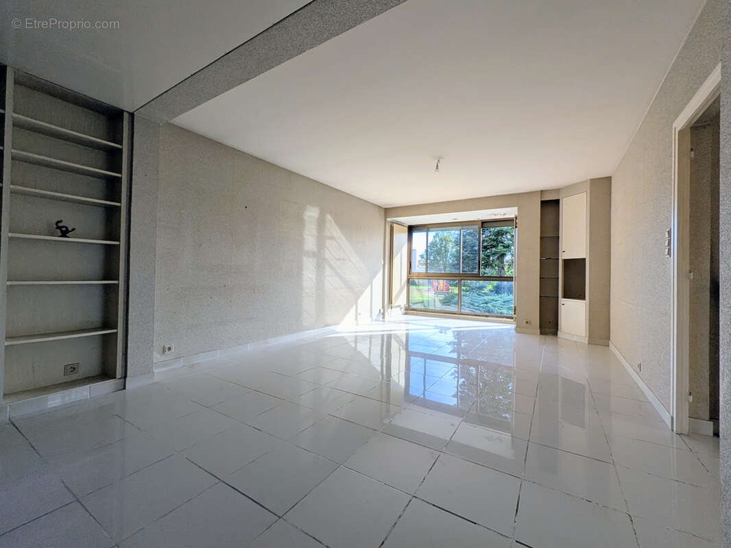 Maison à JARVILLE-LA-MALGRANGE