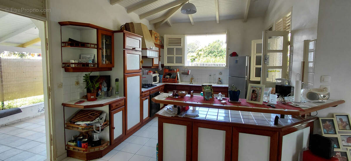 Maison à PETIT-BOURG