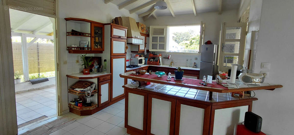 Maison à PETIT-BOURG