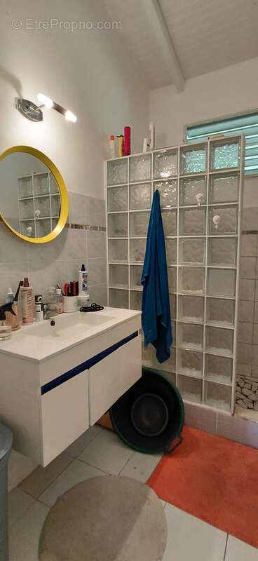 Maison à PETIT-BOURG