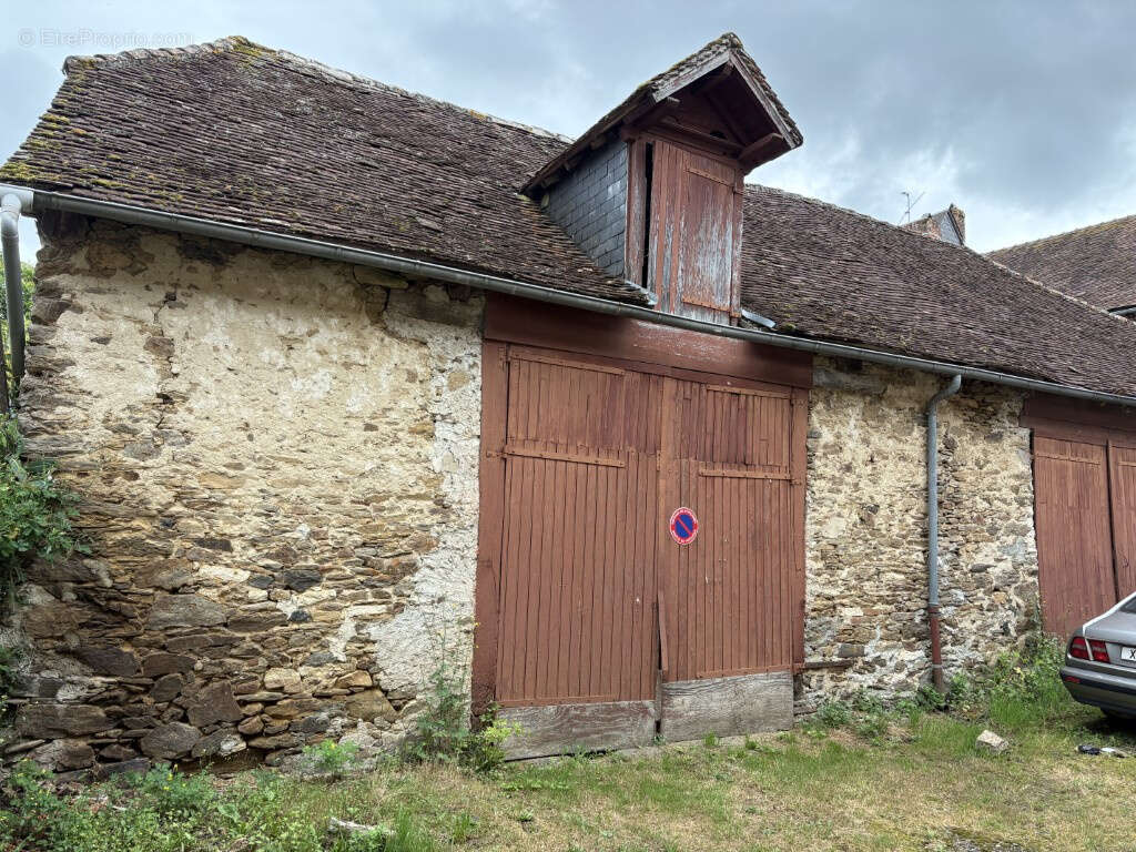 Maison à LUBERSAC