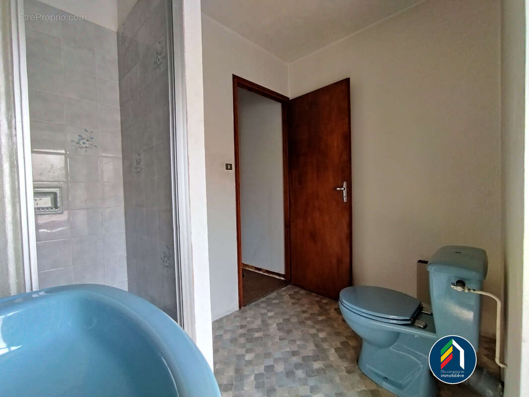 Maison à SAINTE-FLORENCE