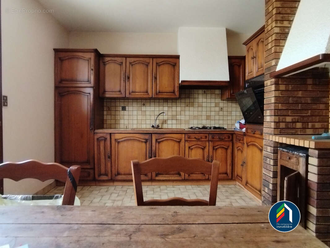 Maison à SAINTE-FLORENCE