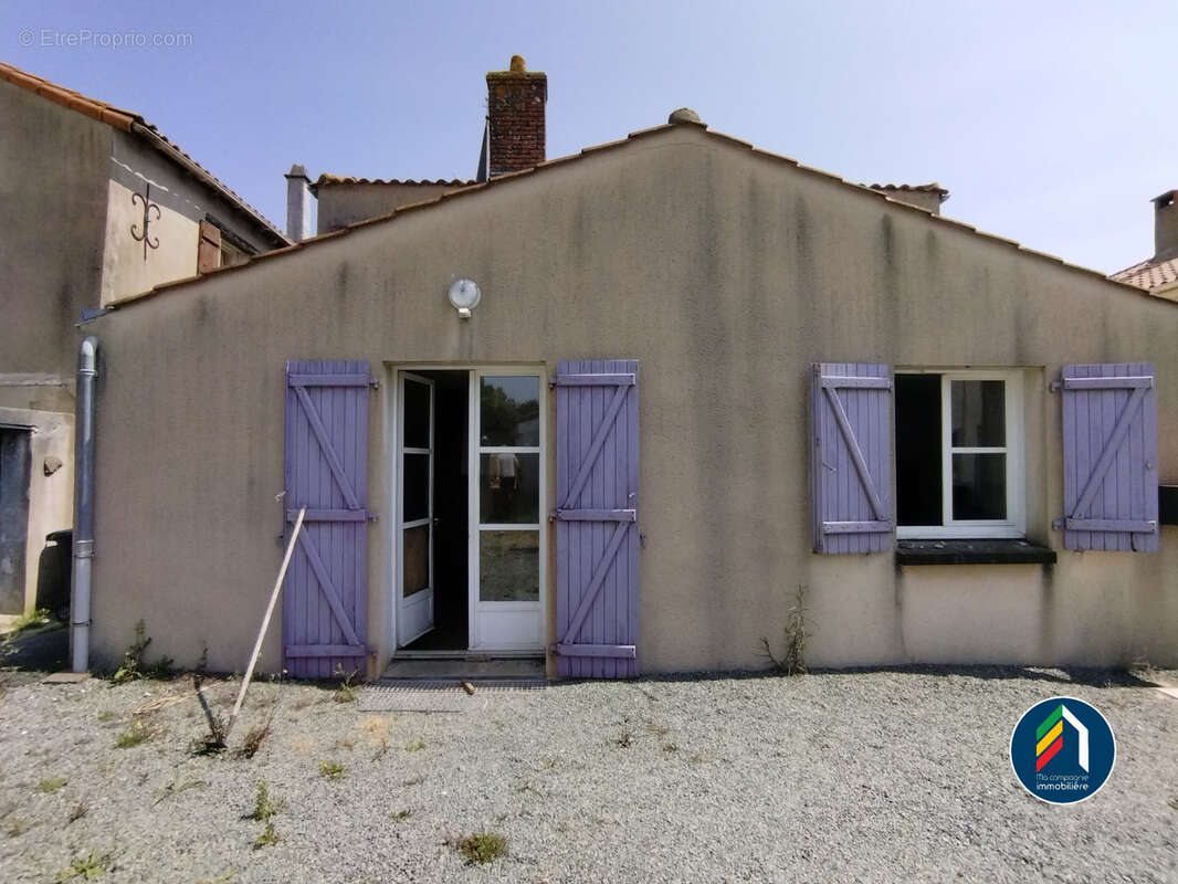 Maison à SAINTE-FLORENCE