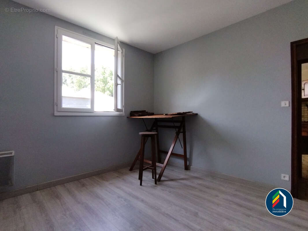 Maison à SAINTE-FLORENCE