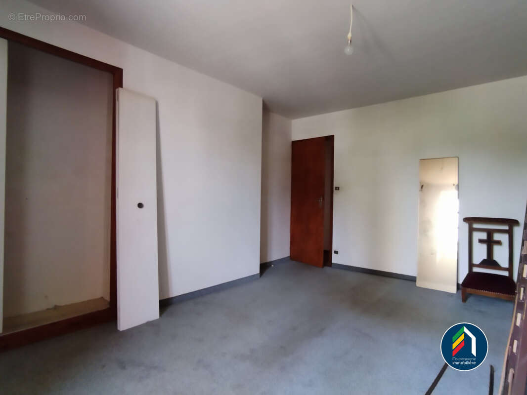 Maison à SAINTE-FLORENCE