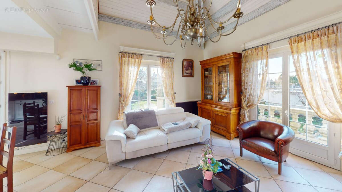 Maison à MONTFERMEIL