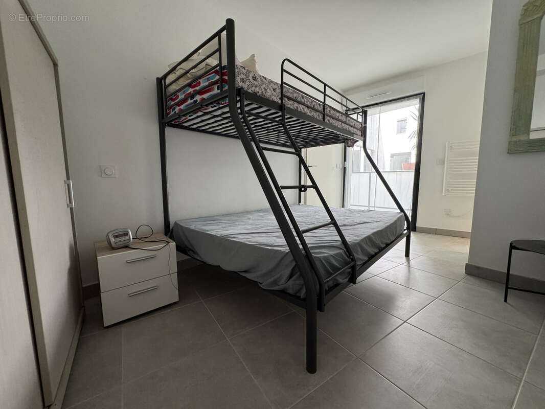 Appartement à LA LONDE-LES-MAURES