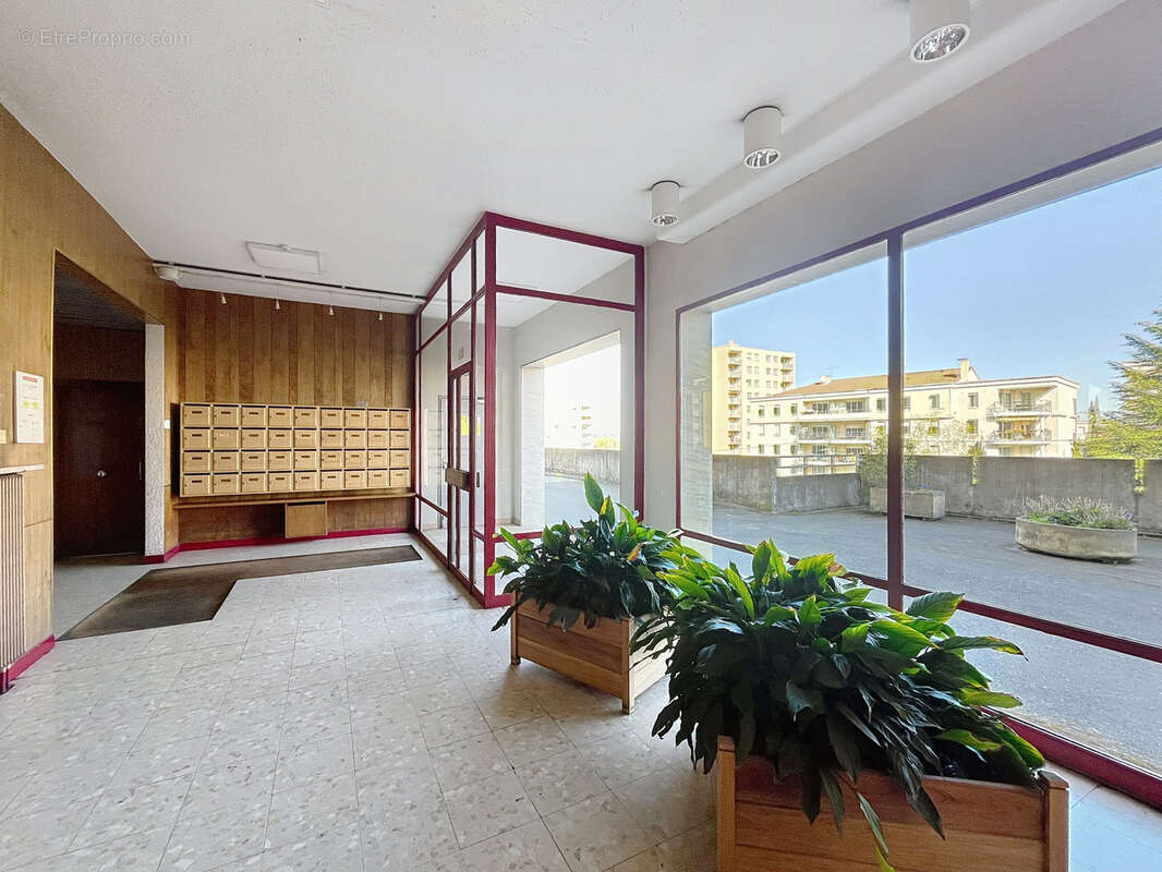 Appartement à LYON-5E