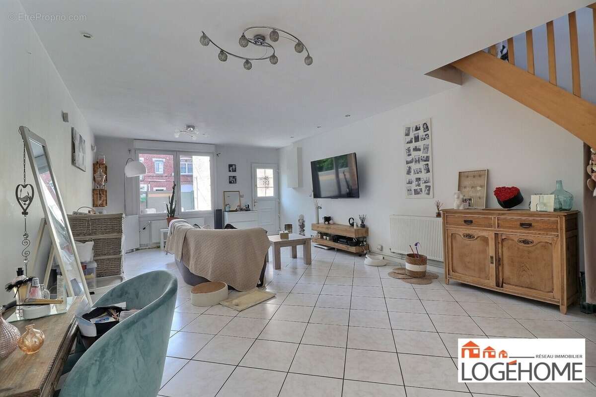 Maison à HELLEMMES-LILLE