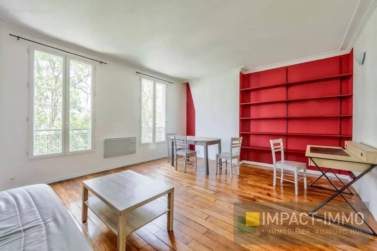 Appartement à PARIS-18E