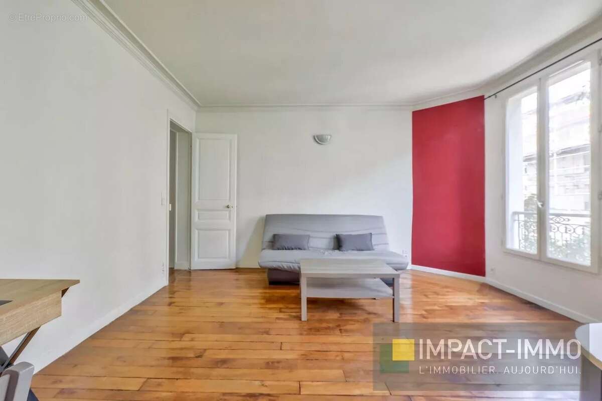 Appartement à PARIS-18E