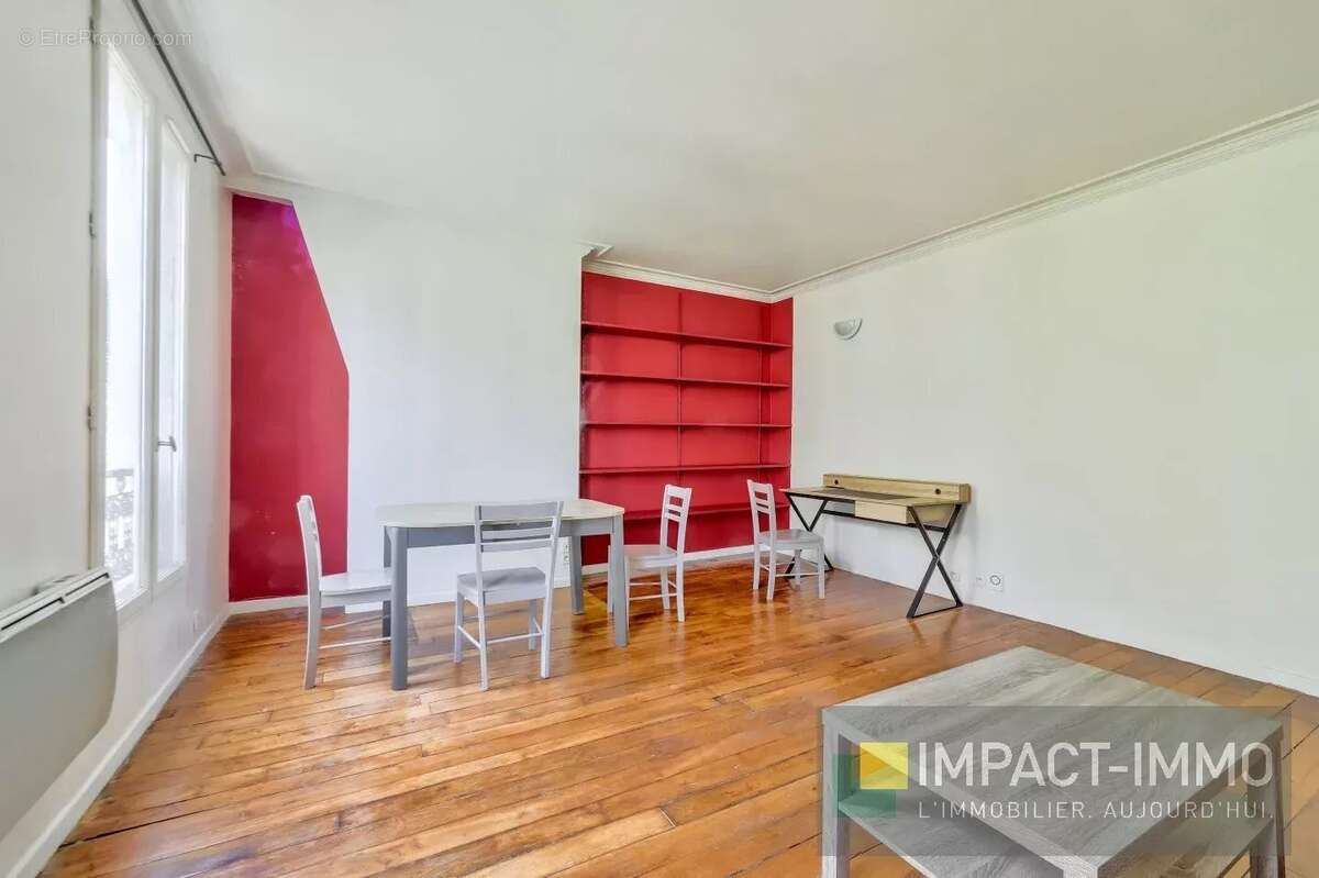 Appartement à PARIS-18E