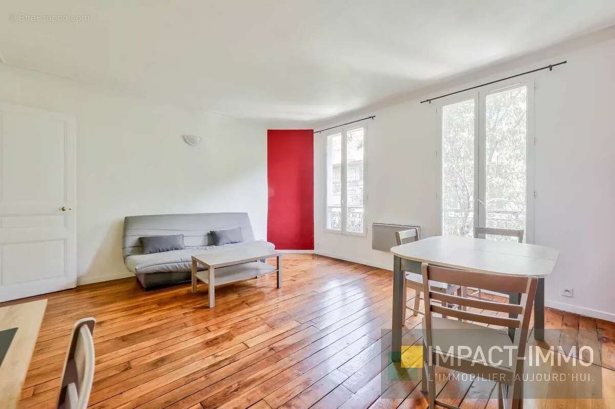 Appartement à PARIS-18E
