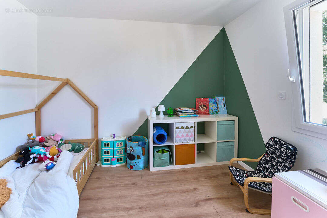 maison neuve avec garage - Maison à BOTZ-EN-MAUGES