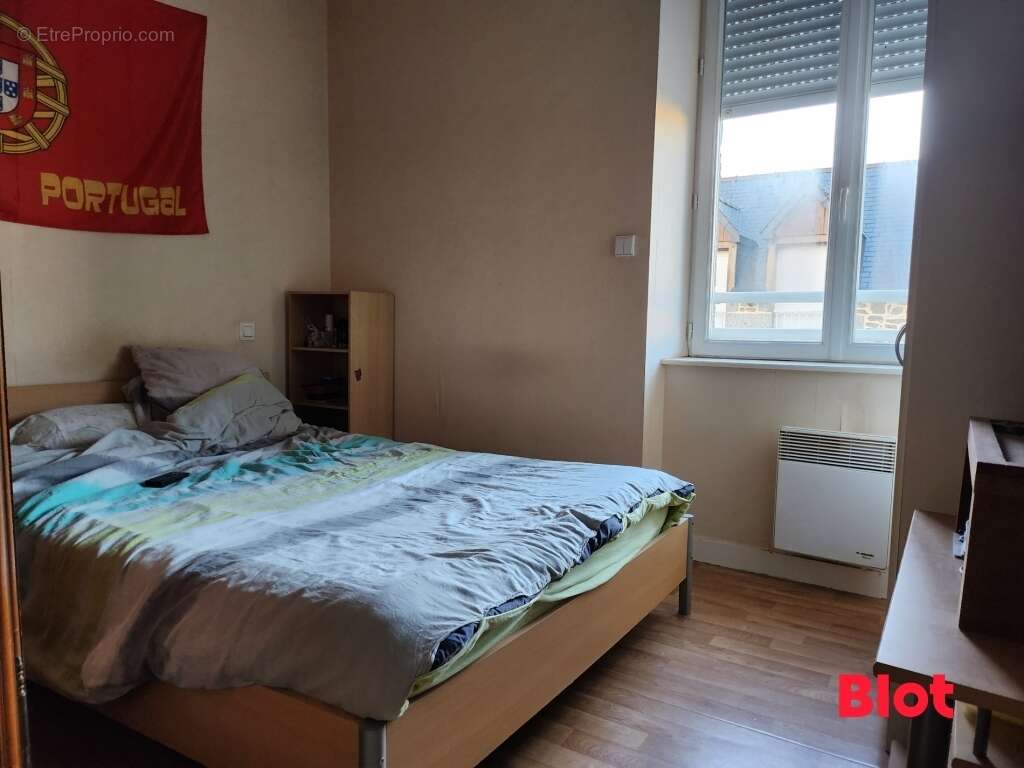 Appartement à SAINT-BRICE-EN-COGLES