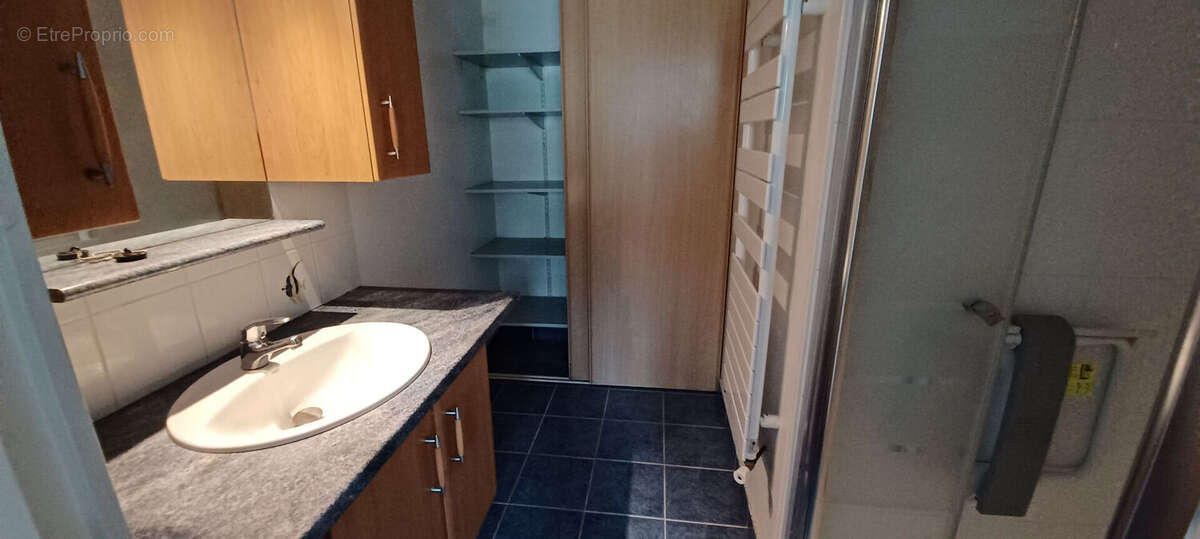 Maison à LE RELECQ-KERHUON