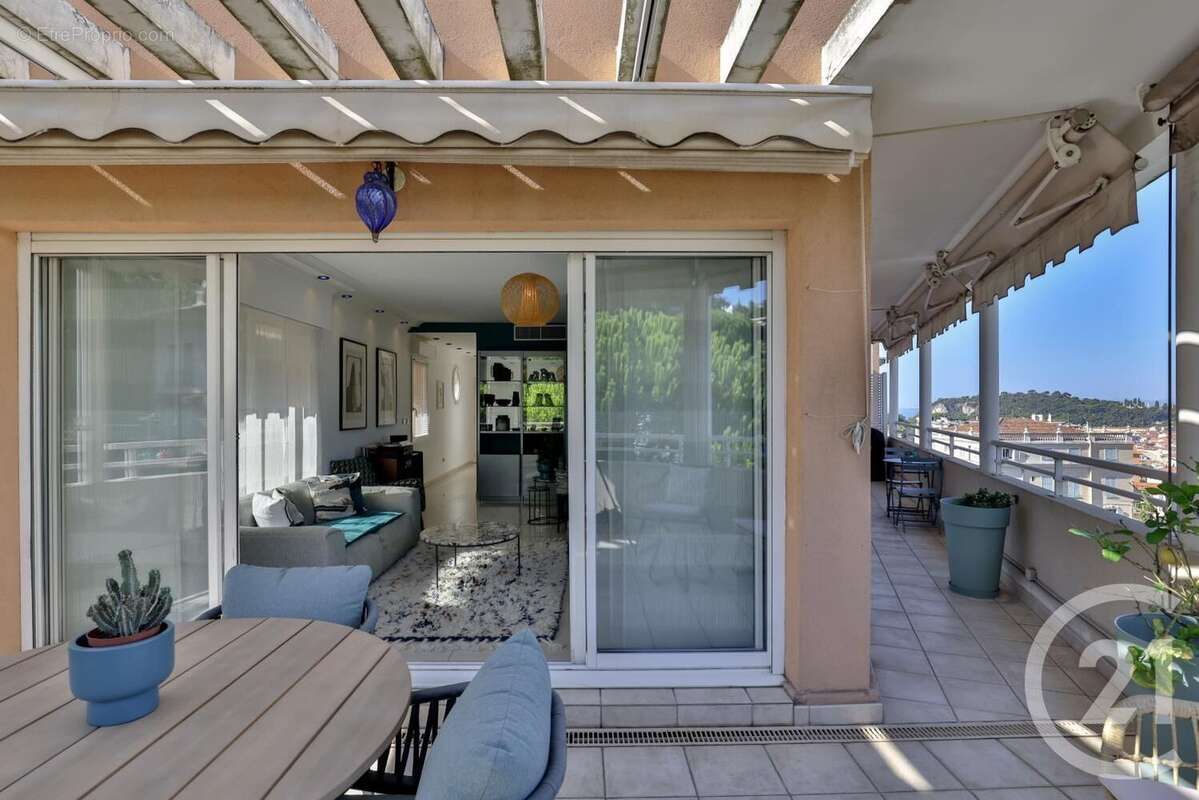 Appartement à NICE