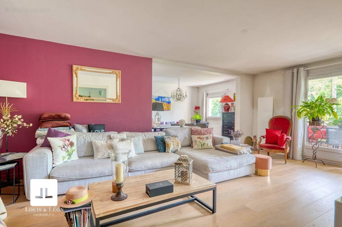 Appartement à TASSIN-LA-DEMI-LUNE