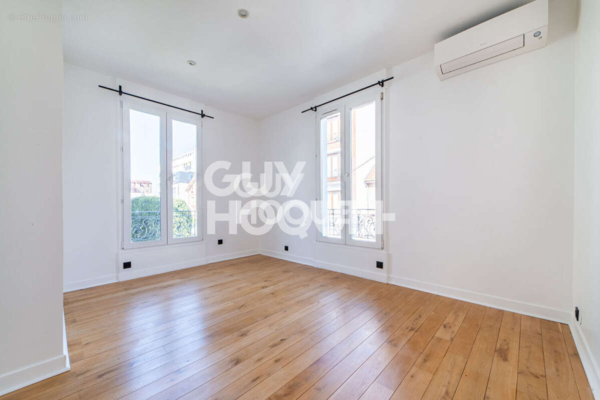 Maison à ASNIERES-SUR-SEINE