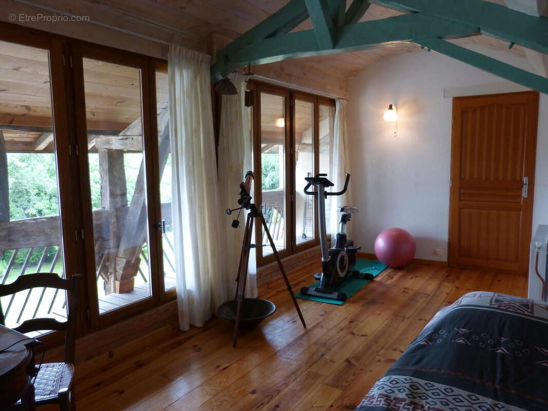 m bed 4.3 - Maison à TRIE-SUR-BAISE