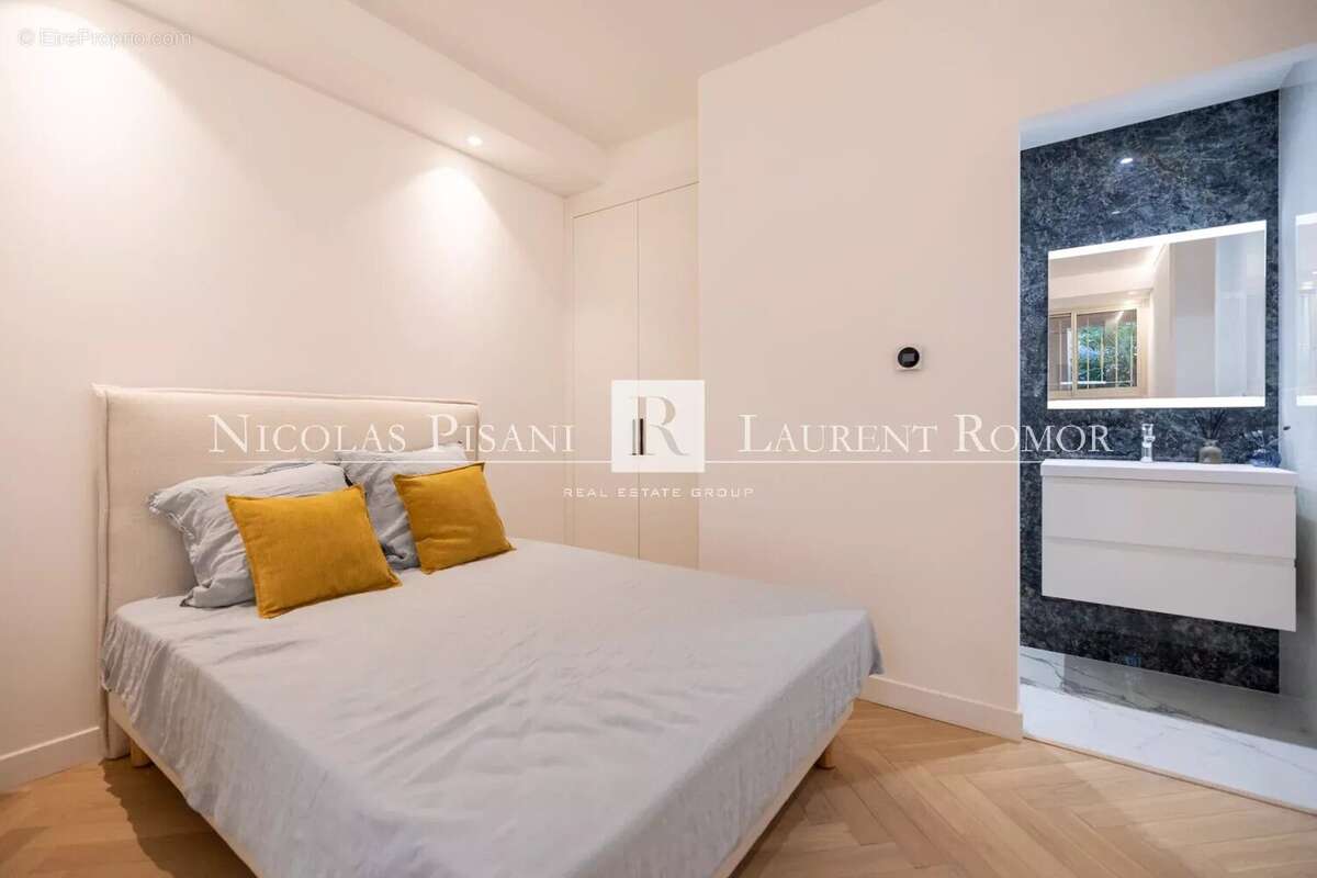 Appartement à VILLEFRANCHE-SUR-MER