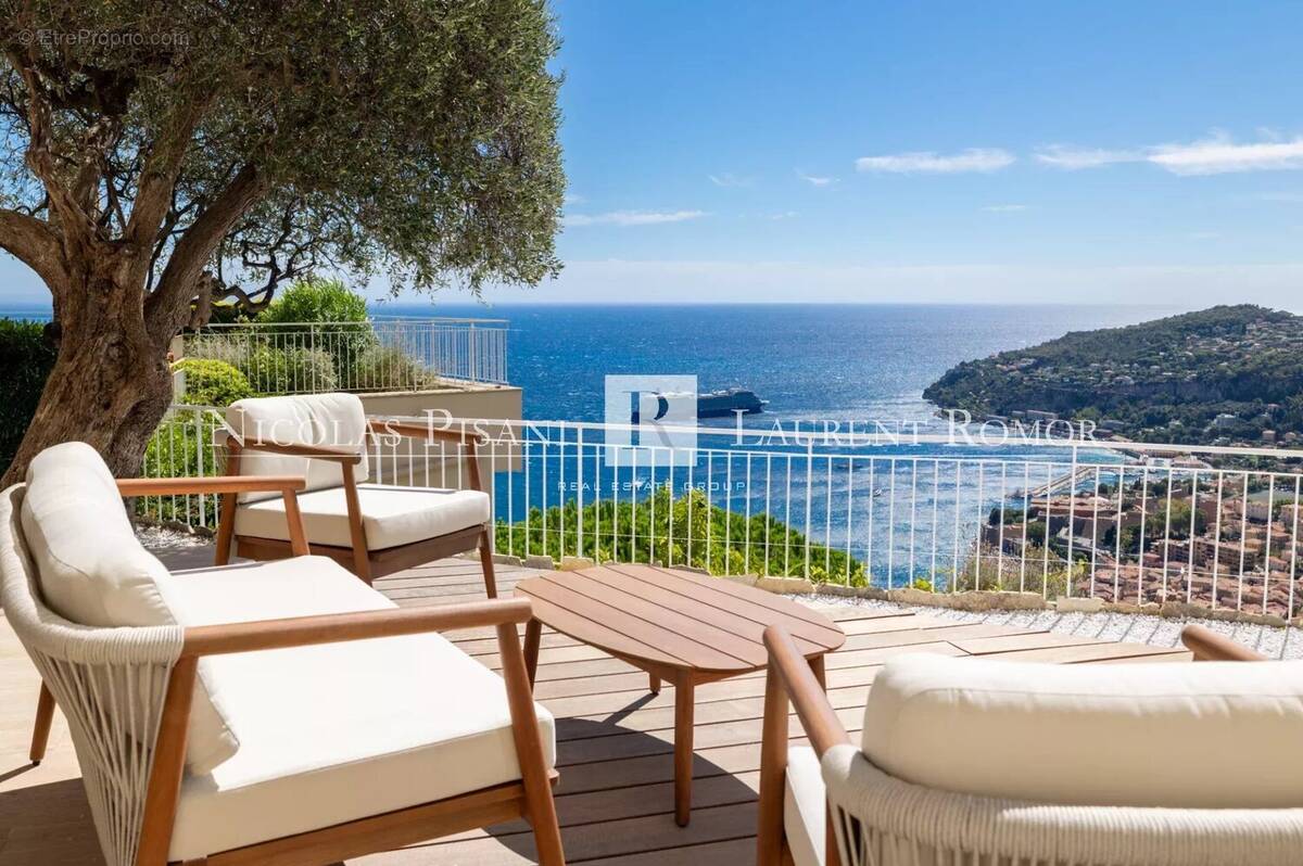 Appartement à VILLEFRANCHE-SUR-MER