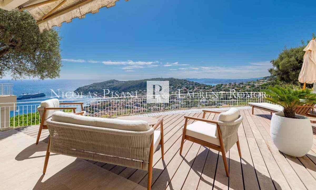 Appartement à VILLEFRANCHE-SUR-MER