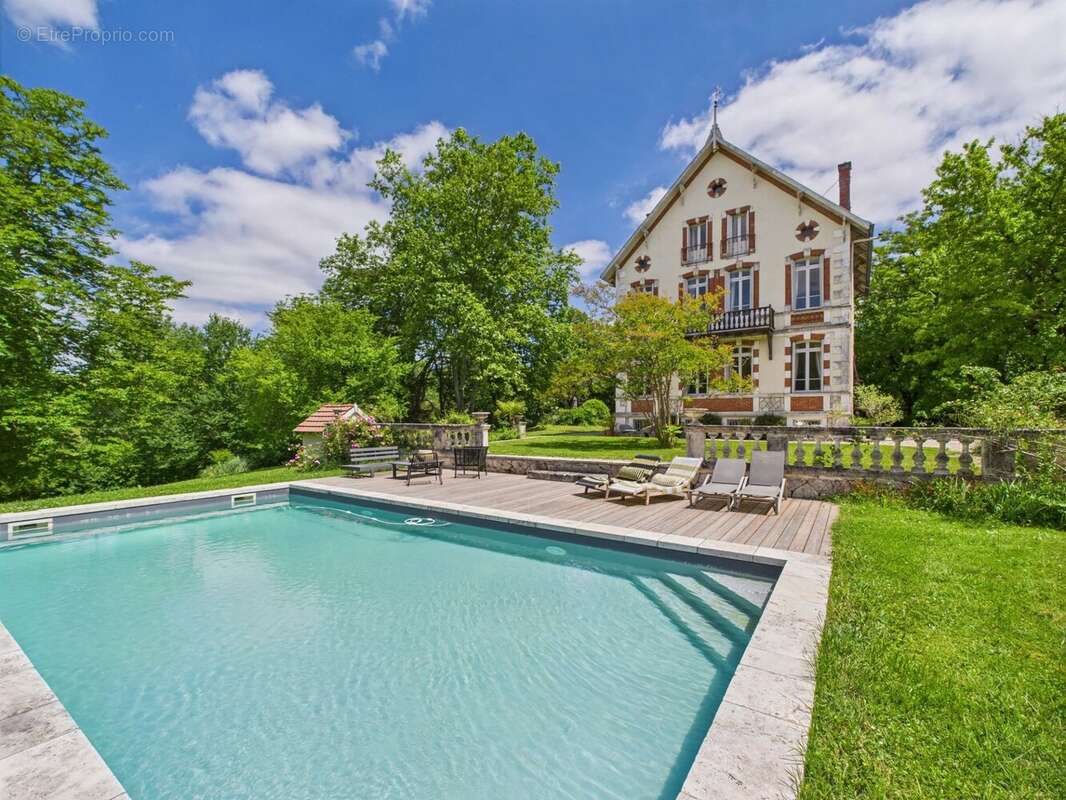 Maison à TOURNON-D&#039;AGENAIS