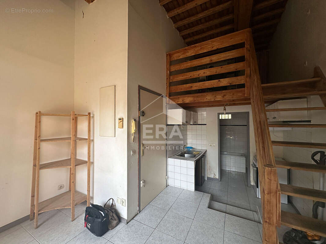 Appartement à BAGES