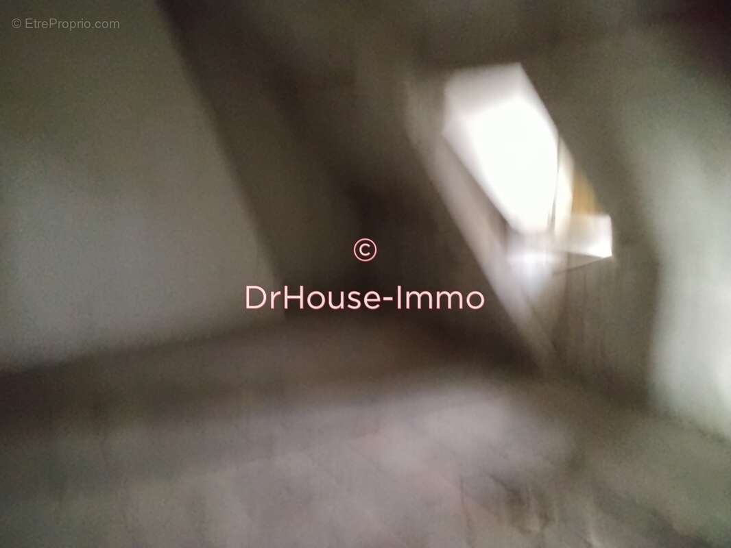 Appartement à MAYET