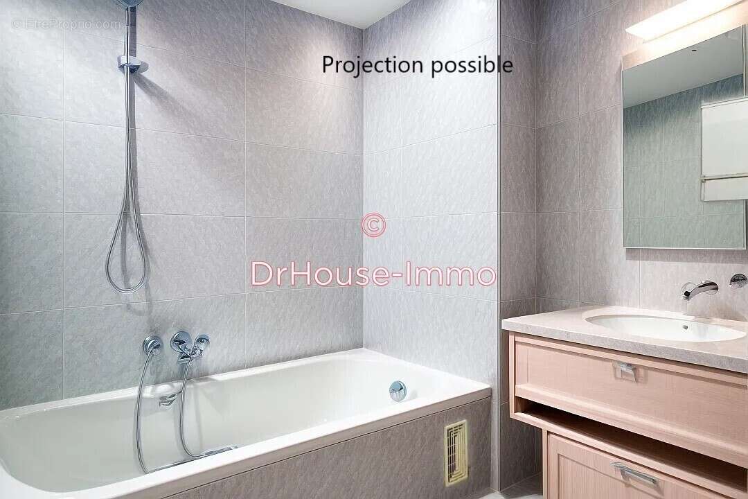 Appartement à LE PLESSIS-ROBINSON