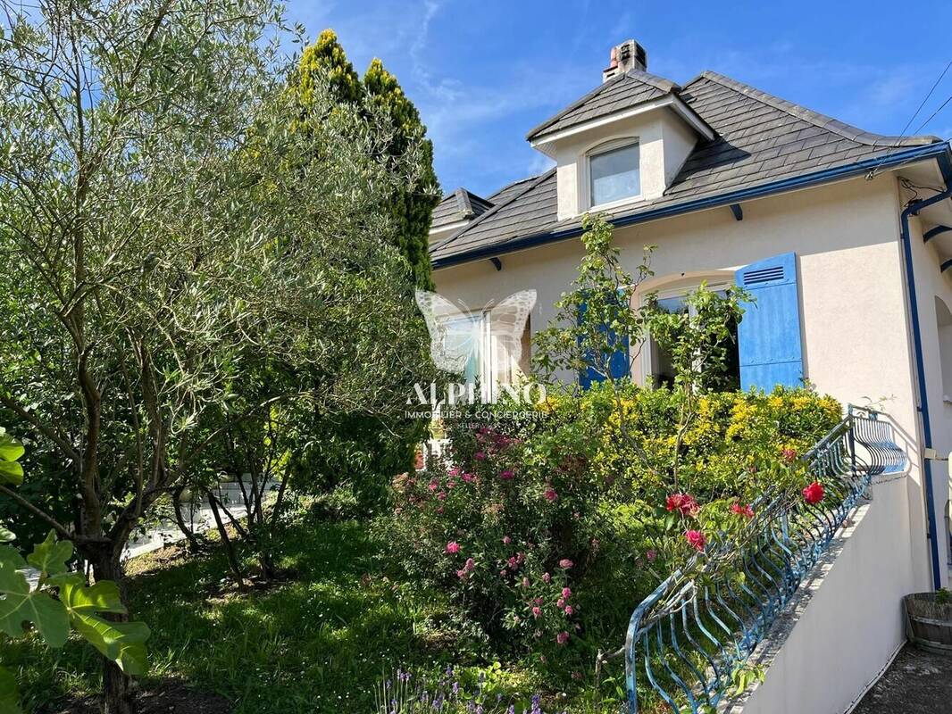 Maison à VILLENAVE-D'ORNON