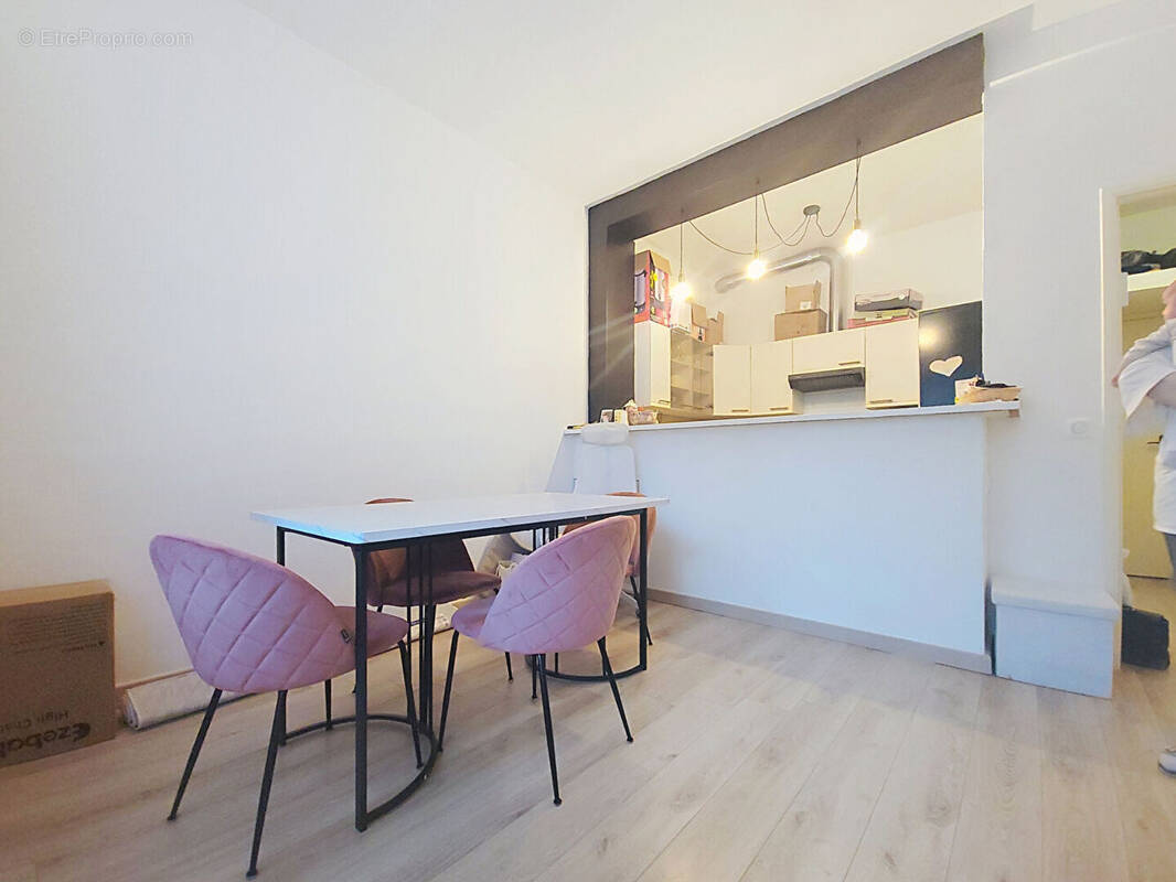 Appartement à LEVALLOIS-PERRET