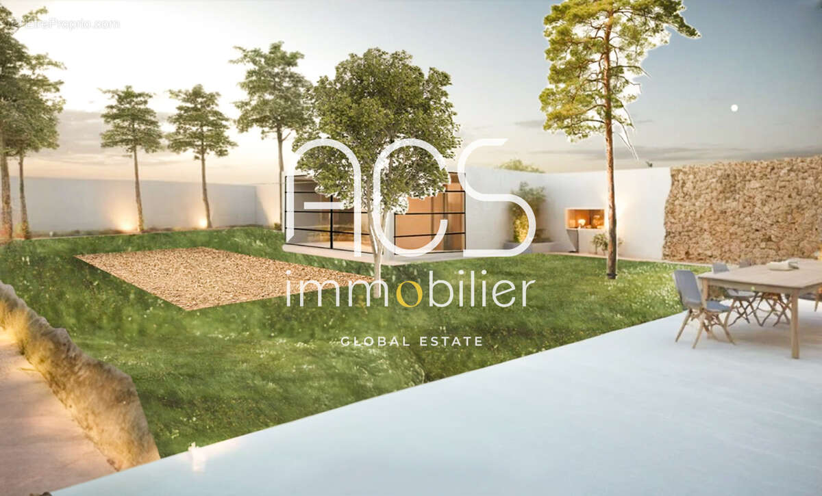 Terrain à CARRY-LE-ROUET