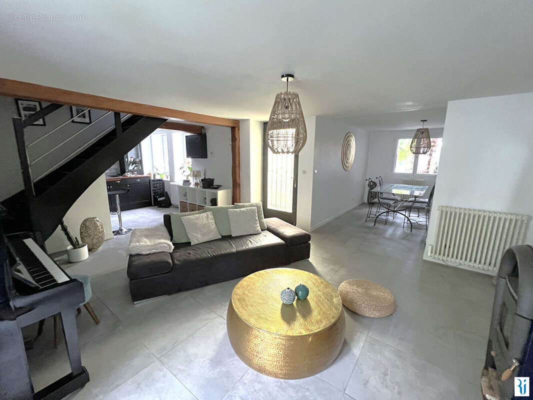 Maison à AMFREVILLE-LA-MI-VOIE