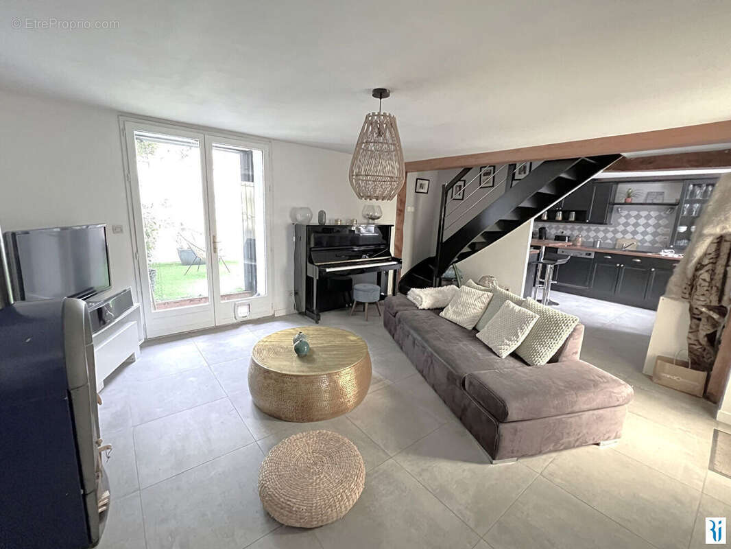 Maison à AMFREVILLE-LA-MI-VOIE