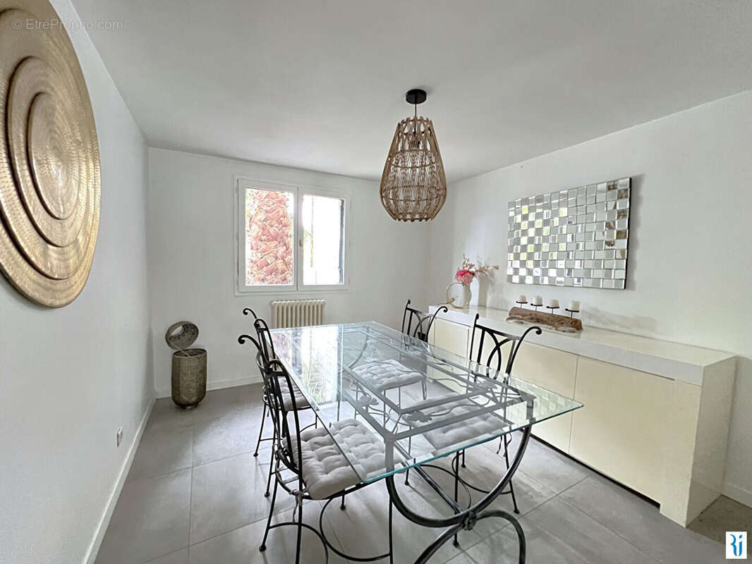 Maison à AMFREVILLE-LA-MI-VOIE