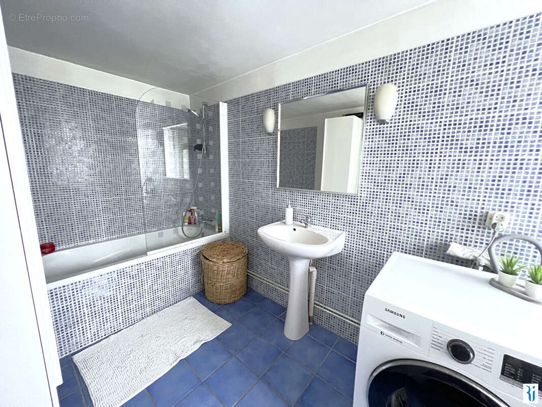 Maison à AMFREVILLE-LA-MI-VOIE