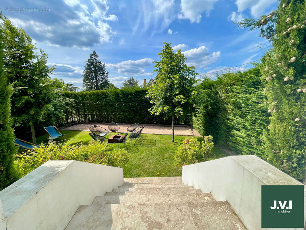 Maison à MONTMORENCY