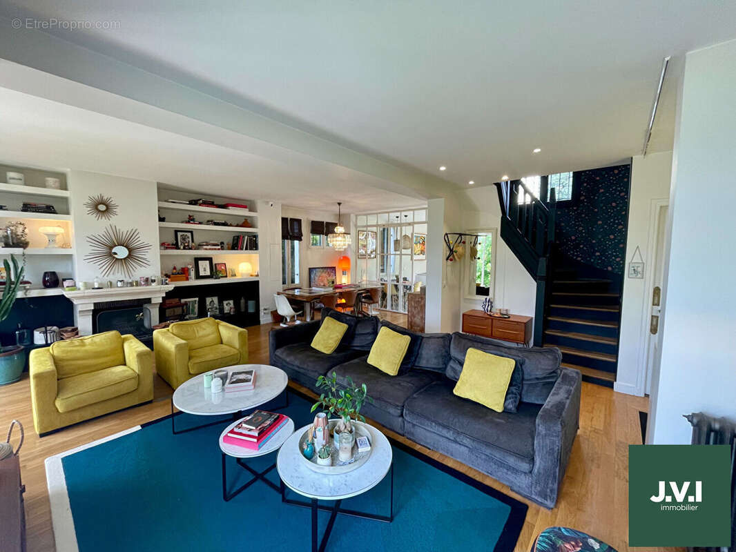 Maison à MONTMORENCY