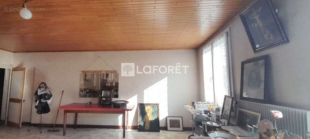 Maison à SALINS-LES-BAINS