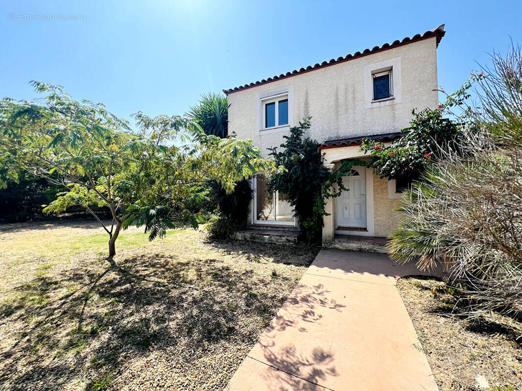 Maison à COLOMBIERS