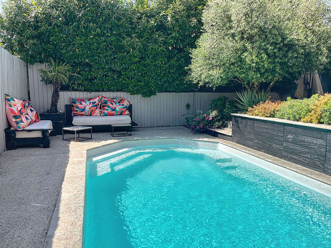 Maison à NEAUPHLE-LE-CHATEAU