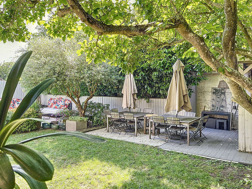 Maison à NEAUPHLE-LE-CHATEAU