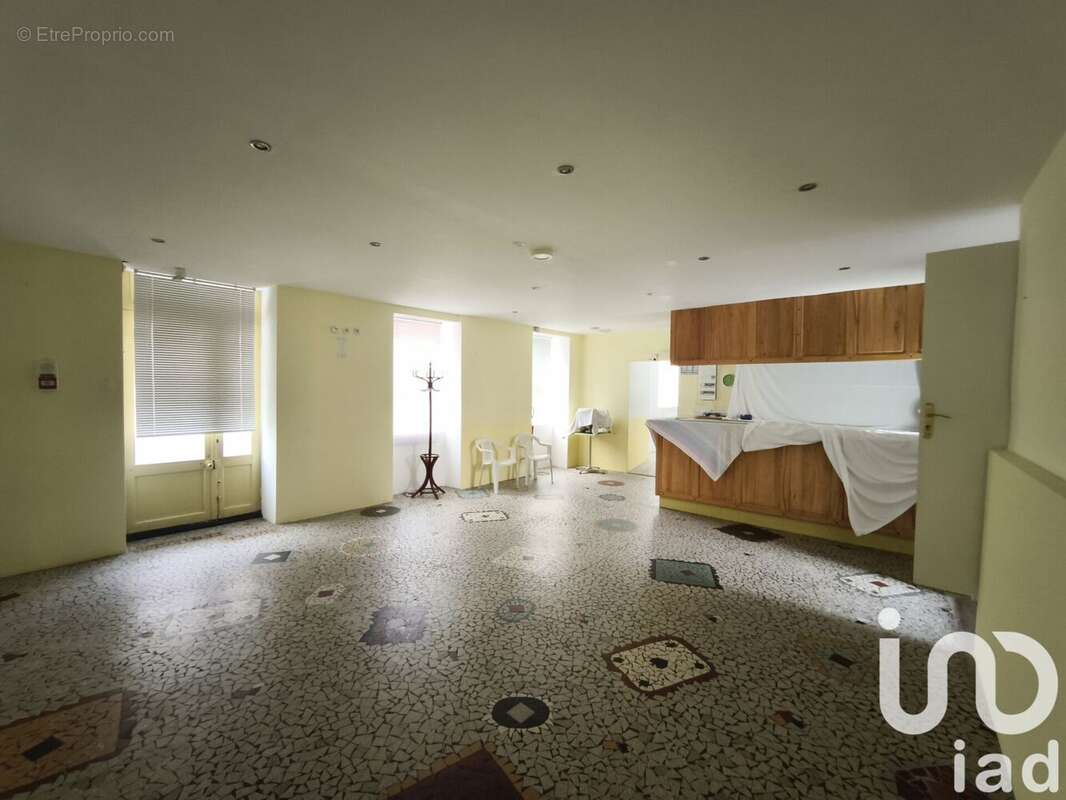 Photo 8 - Maison à CHATEL-CENSOIR