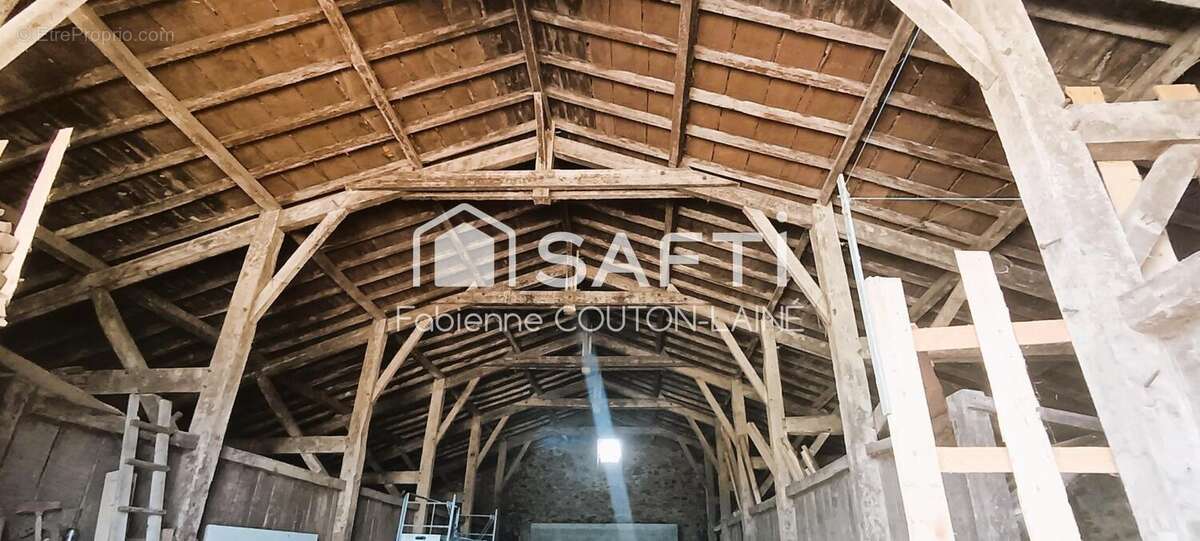 Photo 3 - Maison à VENANSAULT