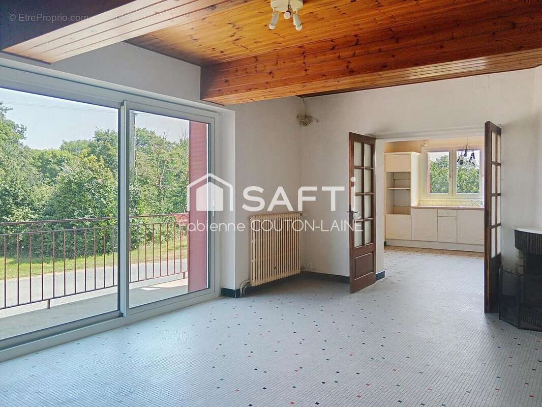 Photo 5 - Maison à VENANSAULT