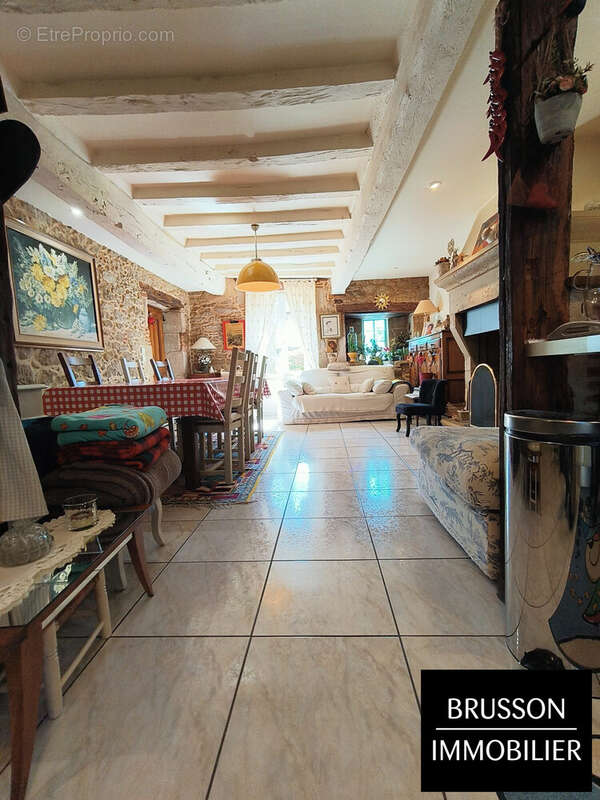 Maison à SAINT-AFFRIQUE-LES-MONTAGNES