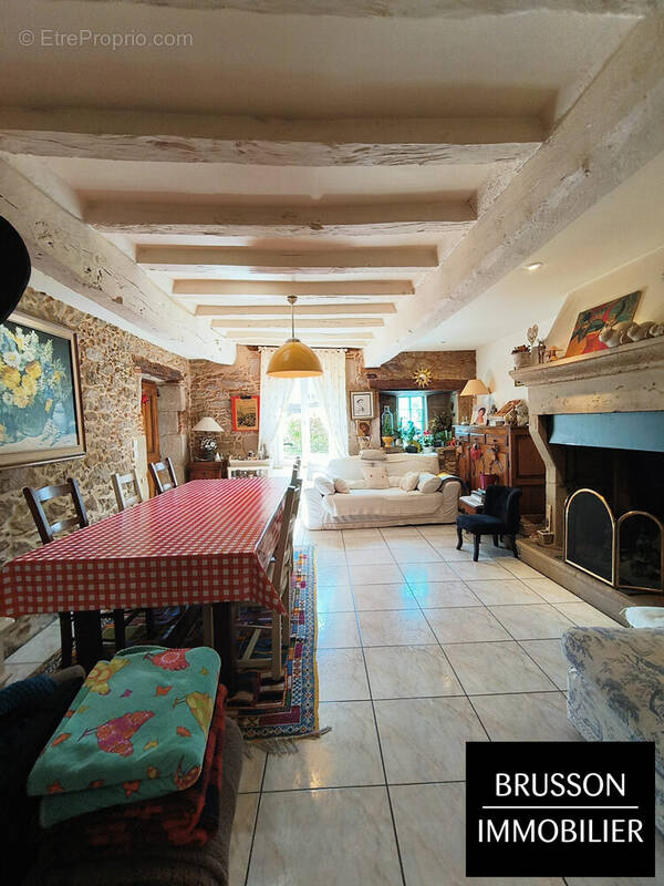 Maison à SAINT-AFFRIQUE-LES-MONTAGNES